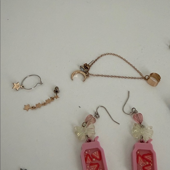 Earring bundle - Picture 3 of 5
